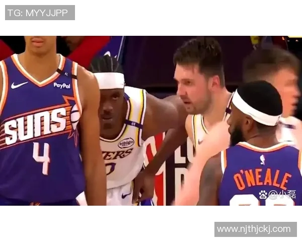 2013年湖人与勇士的经典对决回顾与精彩瞬间分析