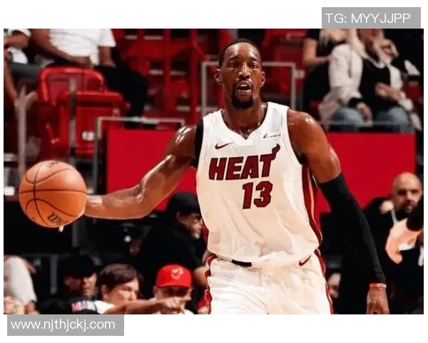 2015季前赛骑士与灰熊激战回顾球星表现与战术分析