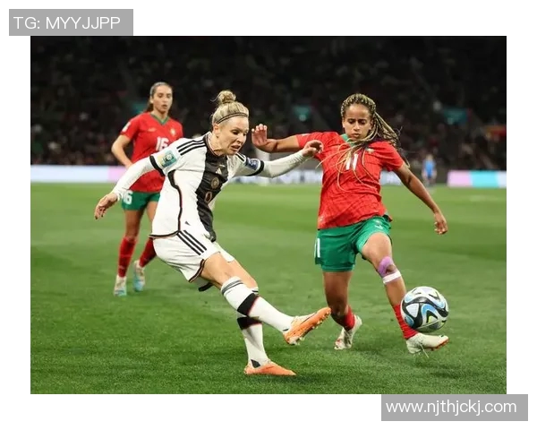 俄罗斯女足与德国女足激战正酣谁能在国际赛场上笑到最后 俄罗斯女足与德国女足激战正酣谁能在国际赛场上笑到最后