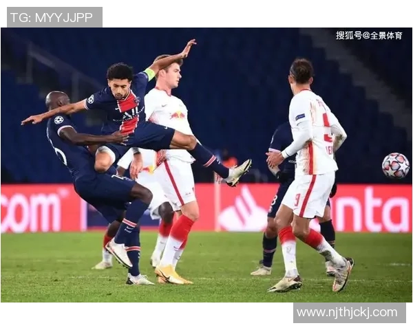 女足大巴黎对阵曼联精彩直播全程回顾与赛况分析 女足大巴黎对阵曼联精彩直播全程回顾与赛况分析